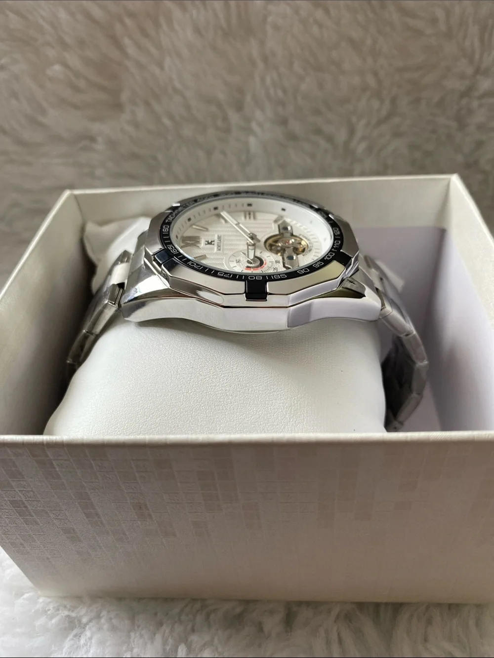 Aokulasic Automatic Men’s Watch with White Dial